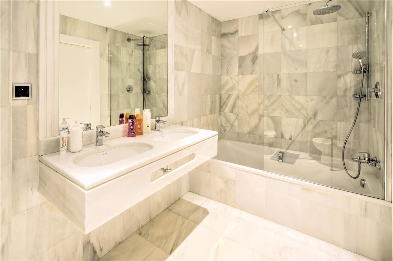 The Antwerp Marble Lodge Екстер'єр фото